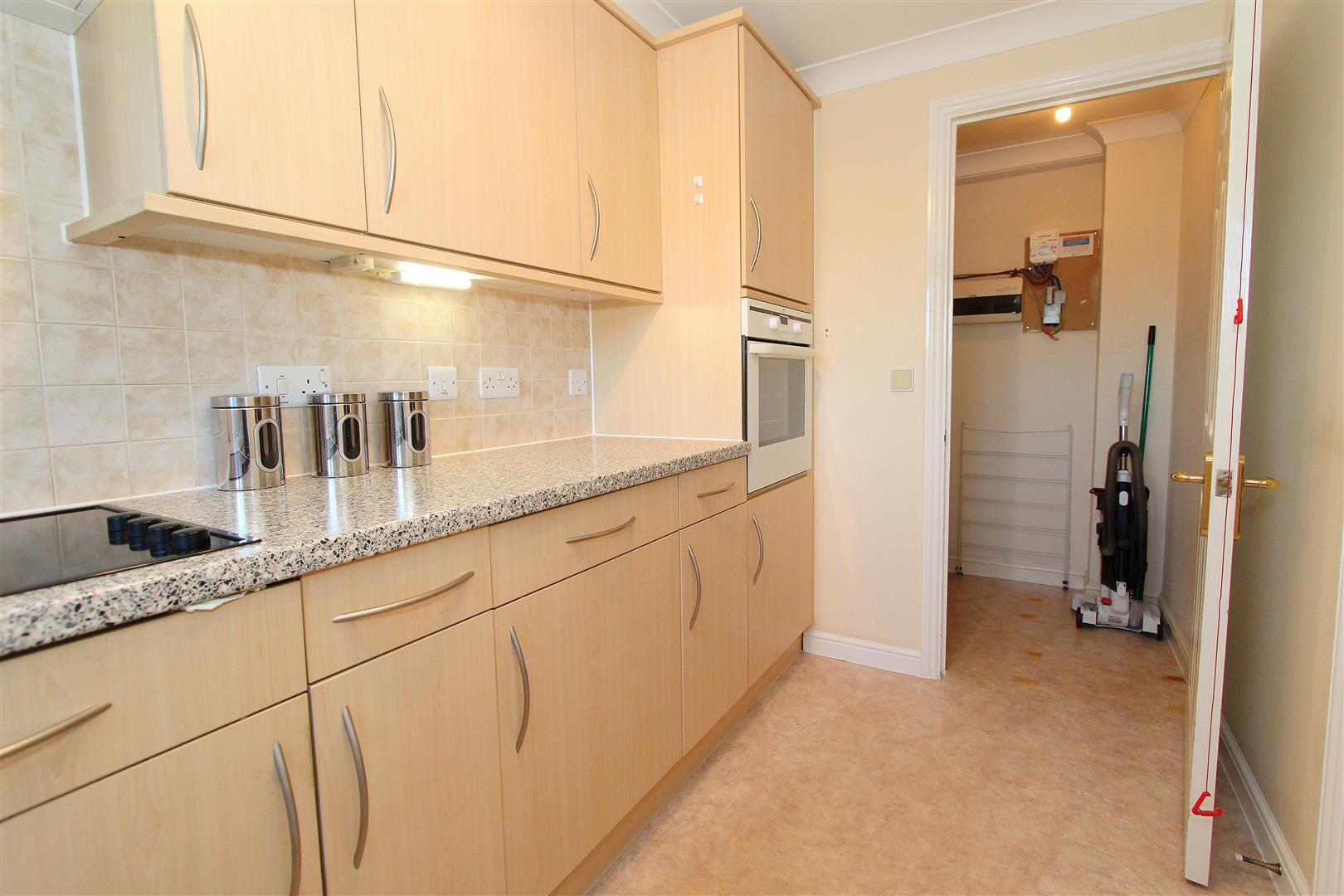 Kingston Road, Epsom